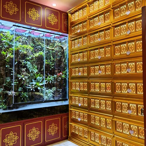 荷花厅福位